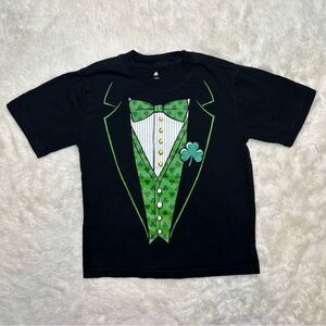 St. Patrick’s Day T-Shirt Black, Green, & White Size 5